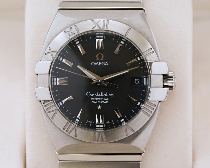 Omega Double Eagle Quartz Black Dial SS