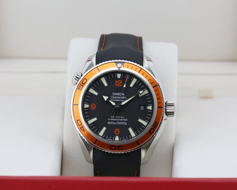 Omega Seamaster Planet Ocean Orange Bezel