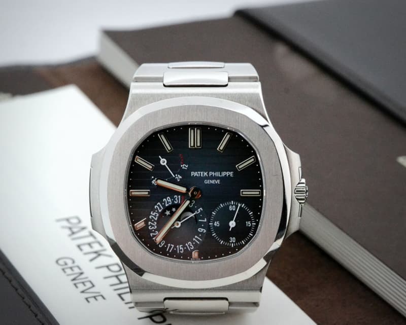 Patek Philippe Jumbo Nautilus Moonphase Power Reserve SS