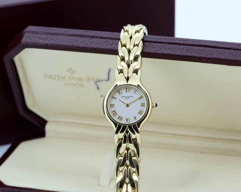 Patek Philippe Ladies La Flamme Quartz 18K Yellow Gold