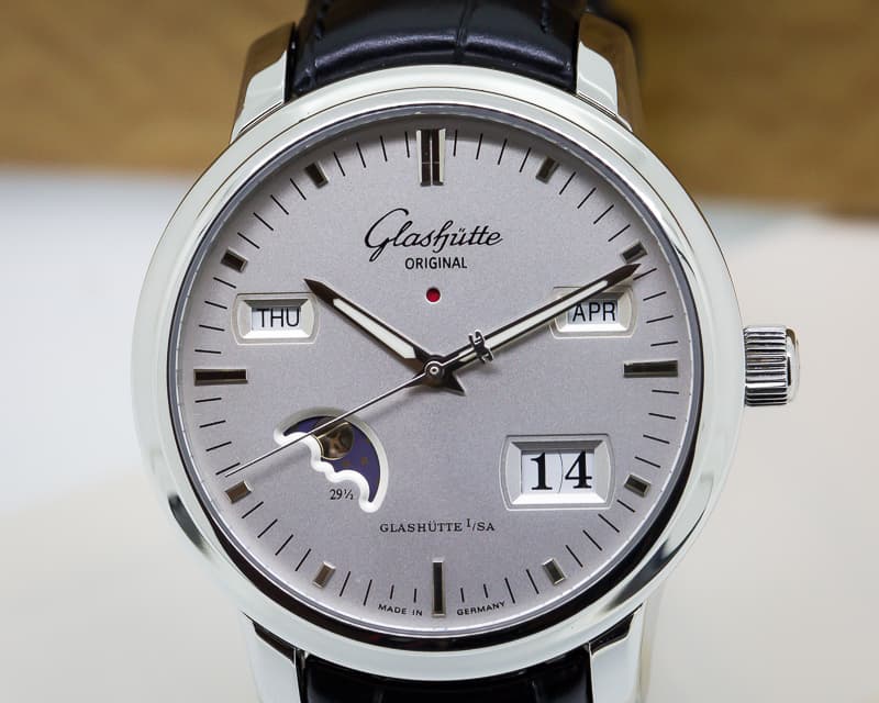 Glashutte Original Senator Perpetual Steel
Silver Dial