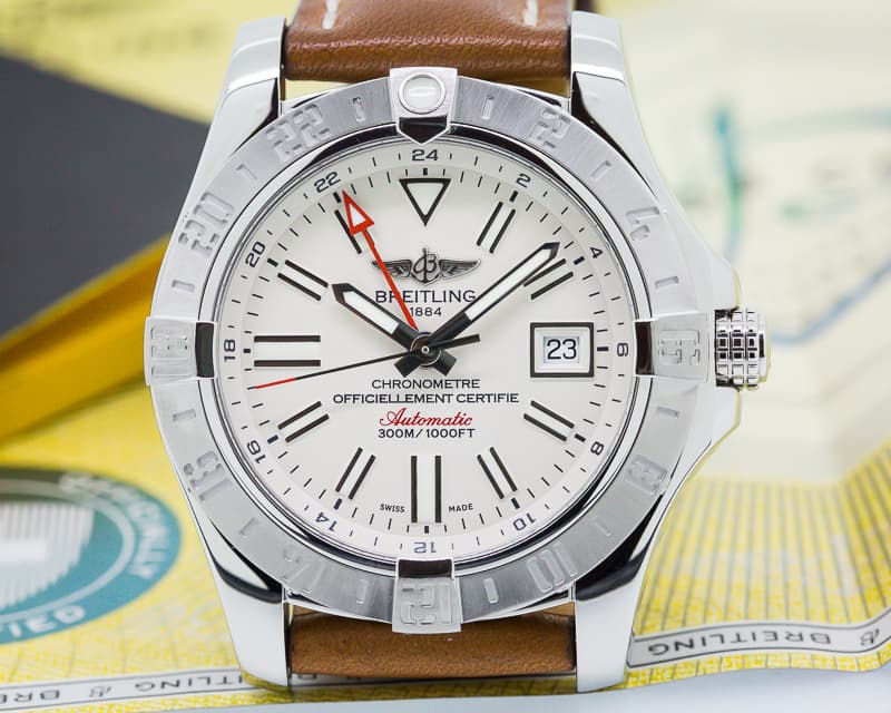 Breitling Avenger II GMT Cream Dial SS / Leather