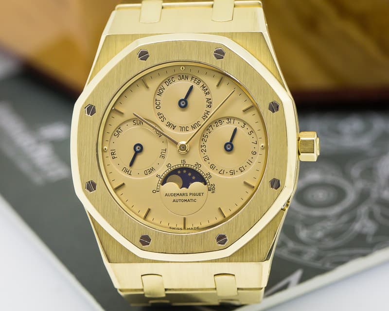 Audemars Piguet Royal Oak Perpetual Calendar 18K Yellow Gold / Champagne