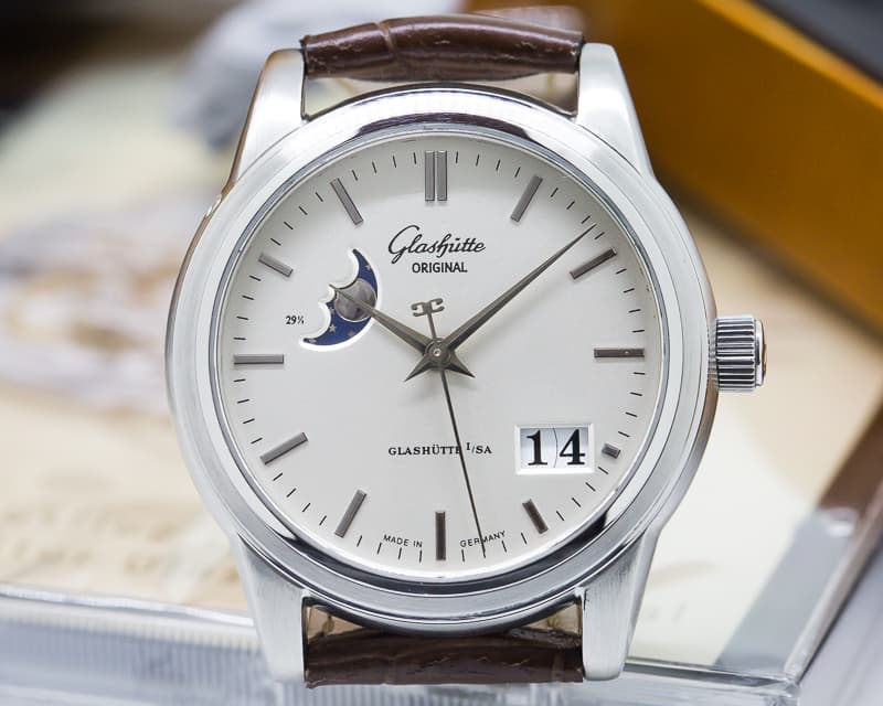 Glashütte Original Senator Moon Steel 