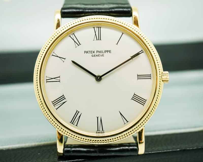 Patek Philippe Calatrava 18K Yellow Gold Manual Wind Silver Roman Dial 
