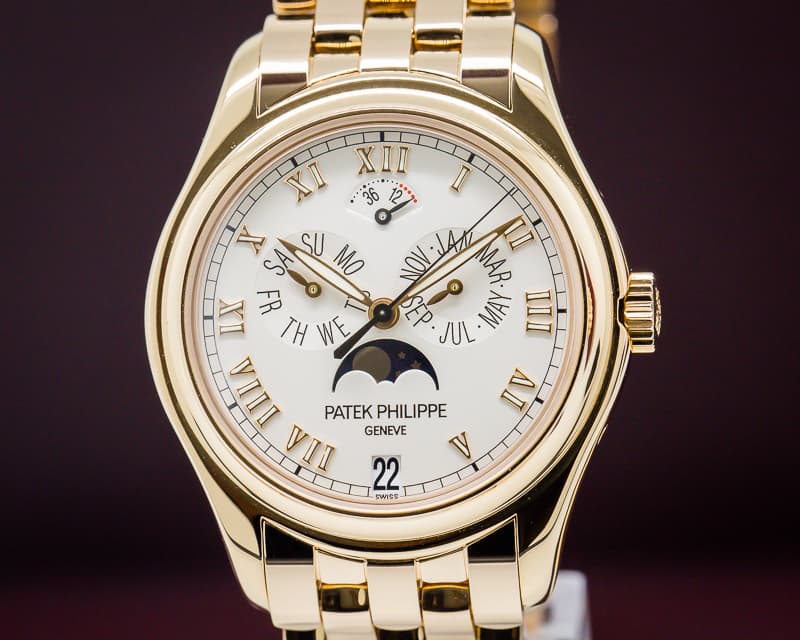 Patek Philippe Annual Calendar Moonphase 18K Rose Gold / Bracelet