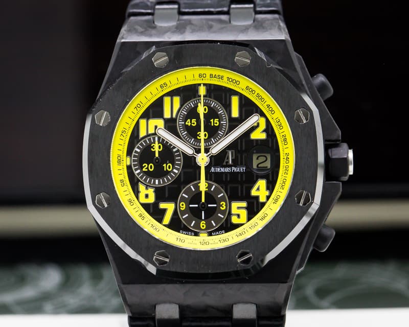 Audemars Piguet Royal Oak Offshore "Bumble Bee" Chronograph Carbon / Ceramic 