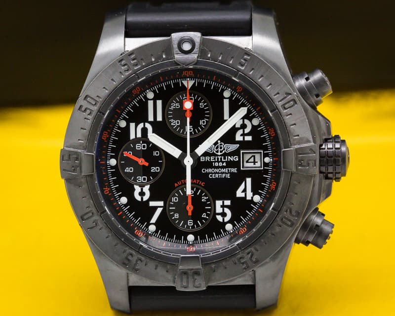 Breitling Avenger Skyland "Black Steel" SS DLC / Rubber