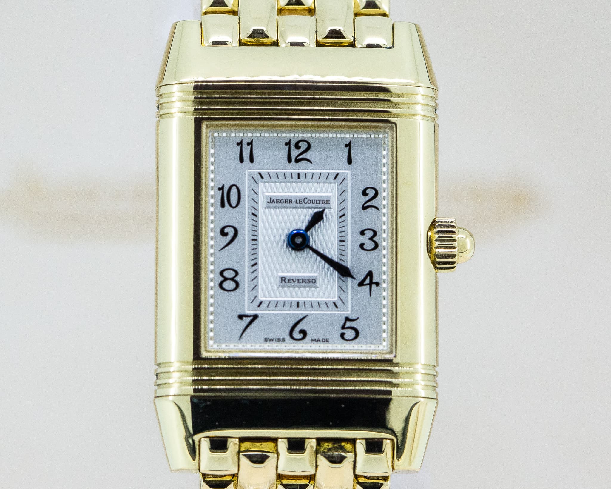 Jaeger LeCoultre Duetto Manual Wind 18K Yellow on bracelet / Diamond MOP