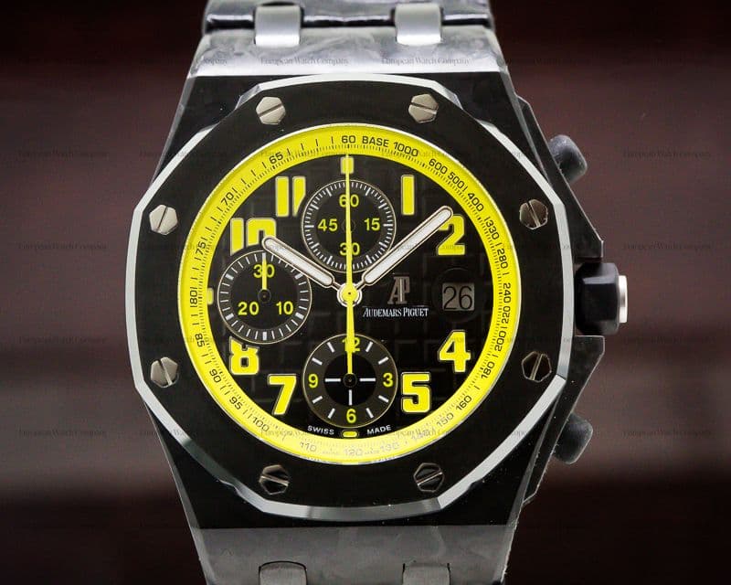 Audemars Piguet Royal Oak Offshore "Bumble Bee" Chronograph Carbon / Ceramic 