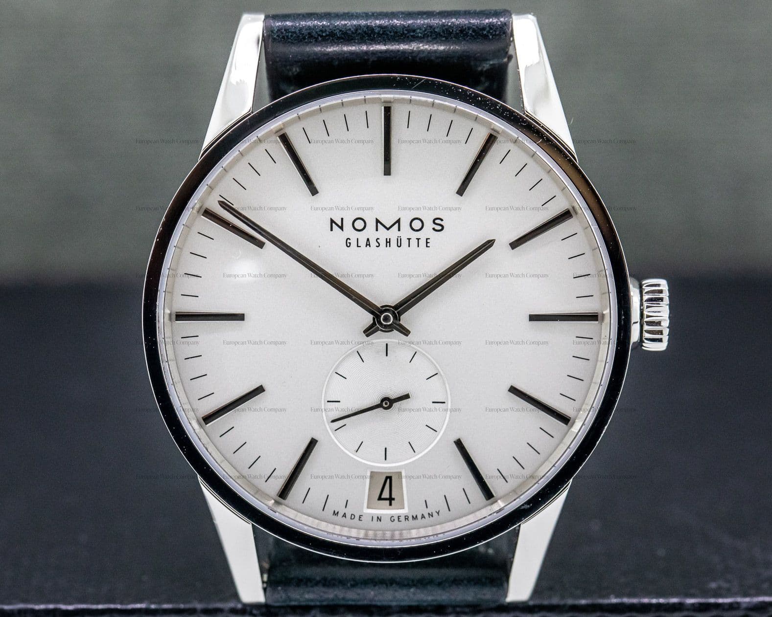 Nomos Zurich Datum SS Silver Dial 