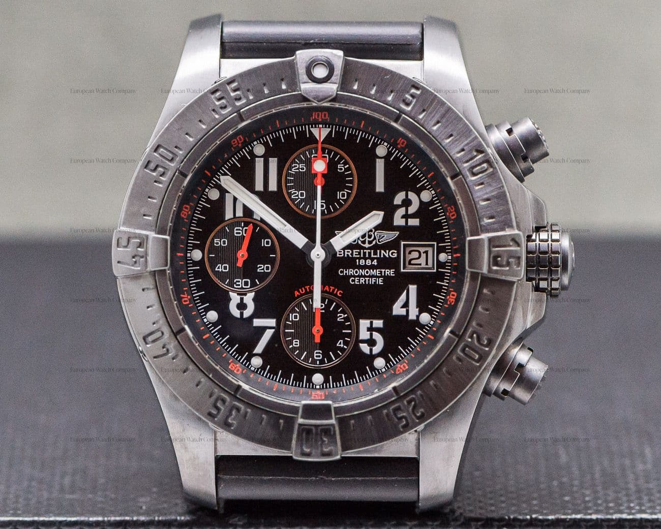 Breitling Avenger Skyland "Black Steel" SS DLC / Rubber