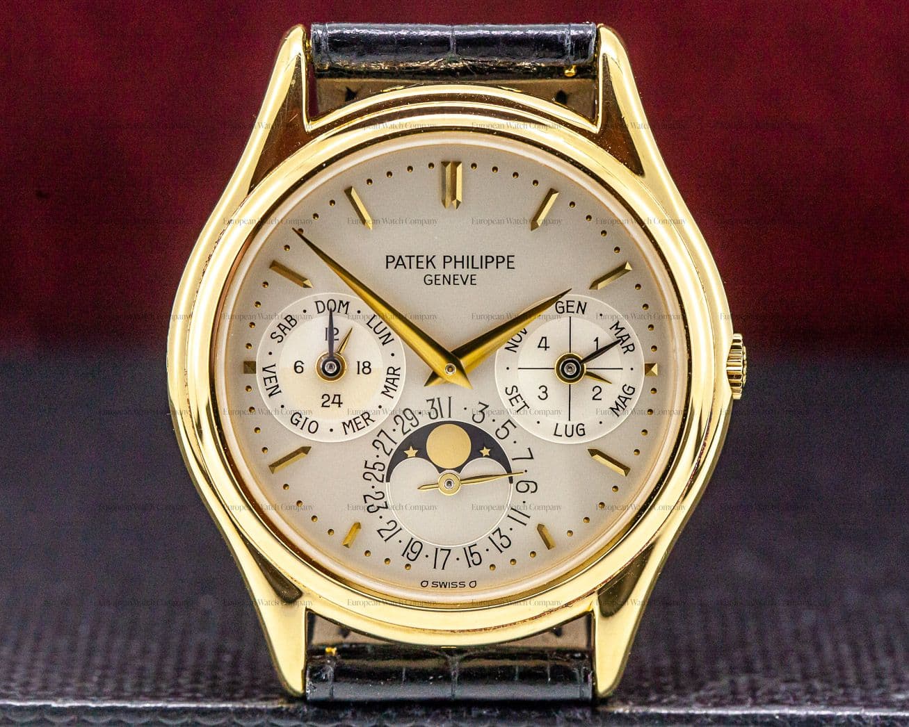 Patek Philippe Perpetual Calendar 18K Yellow Gold