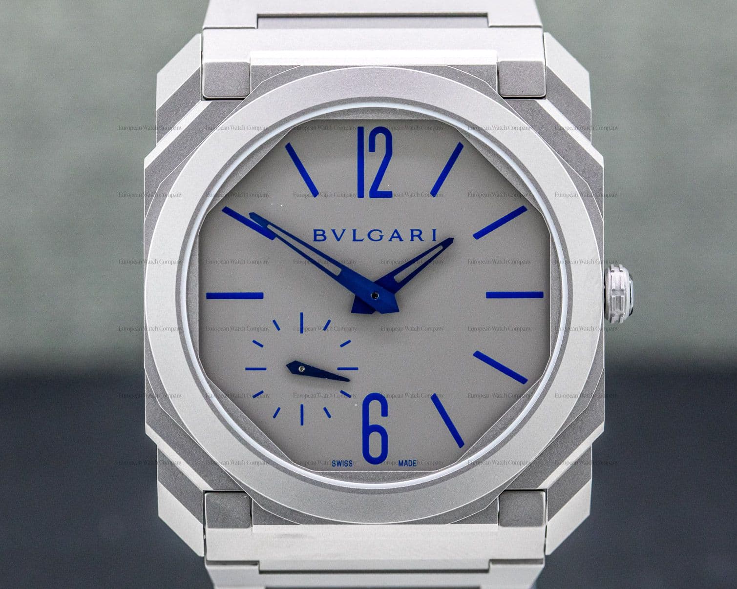 Bulgari Octo Finissimo Titanium Extra Thin Grey / Blue 40mm