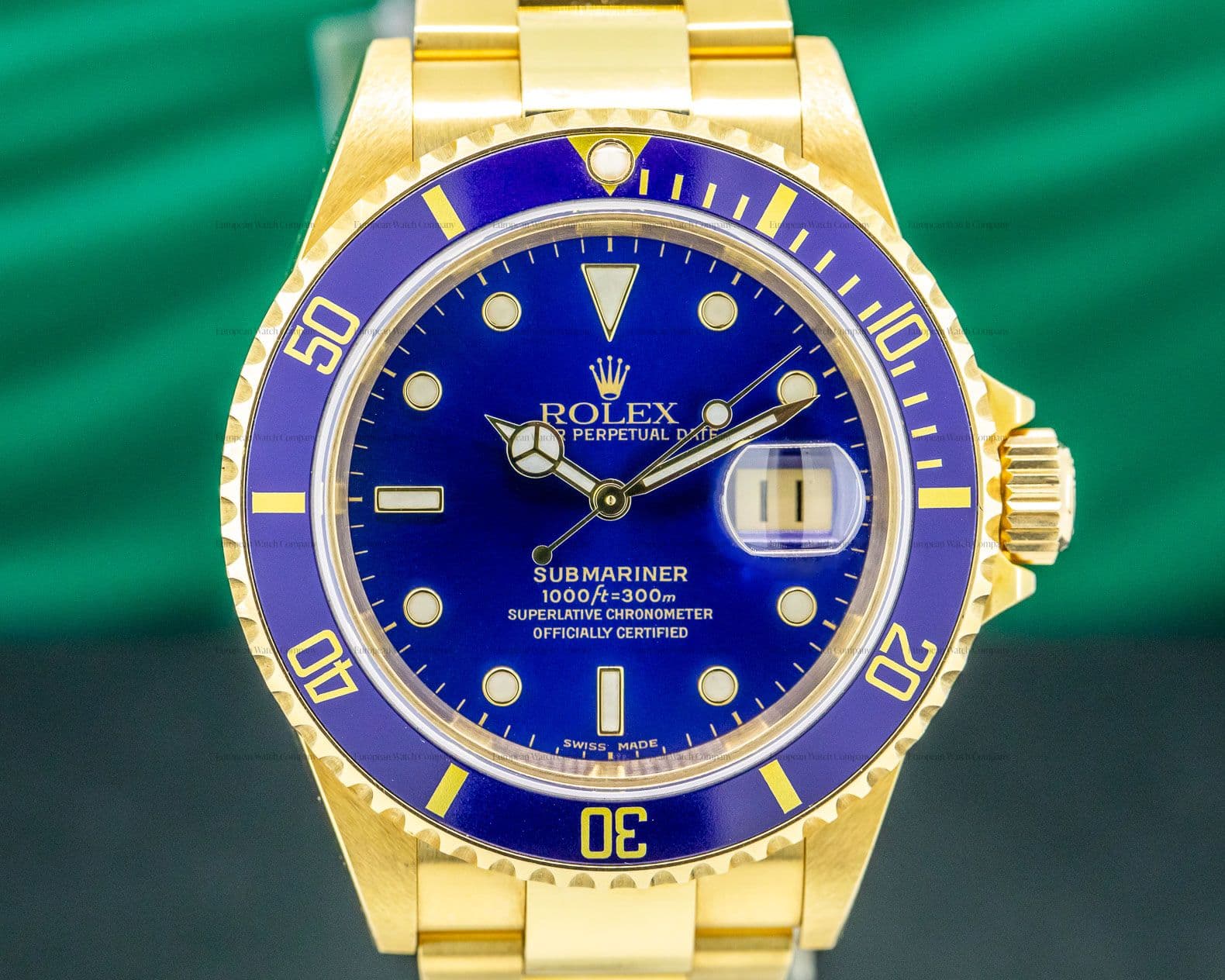 Rolex Rolex Submariner Blue Dial 18K Yellow Gold UNPOLISHED