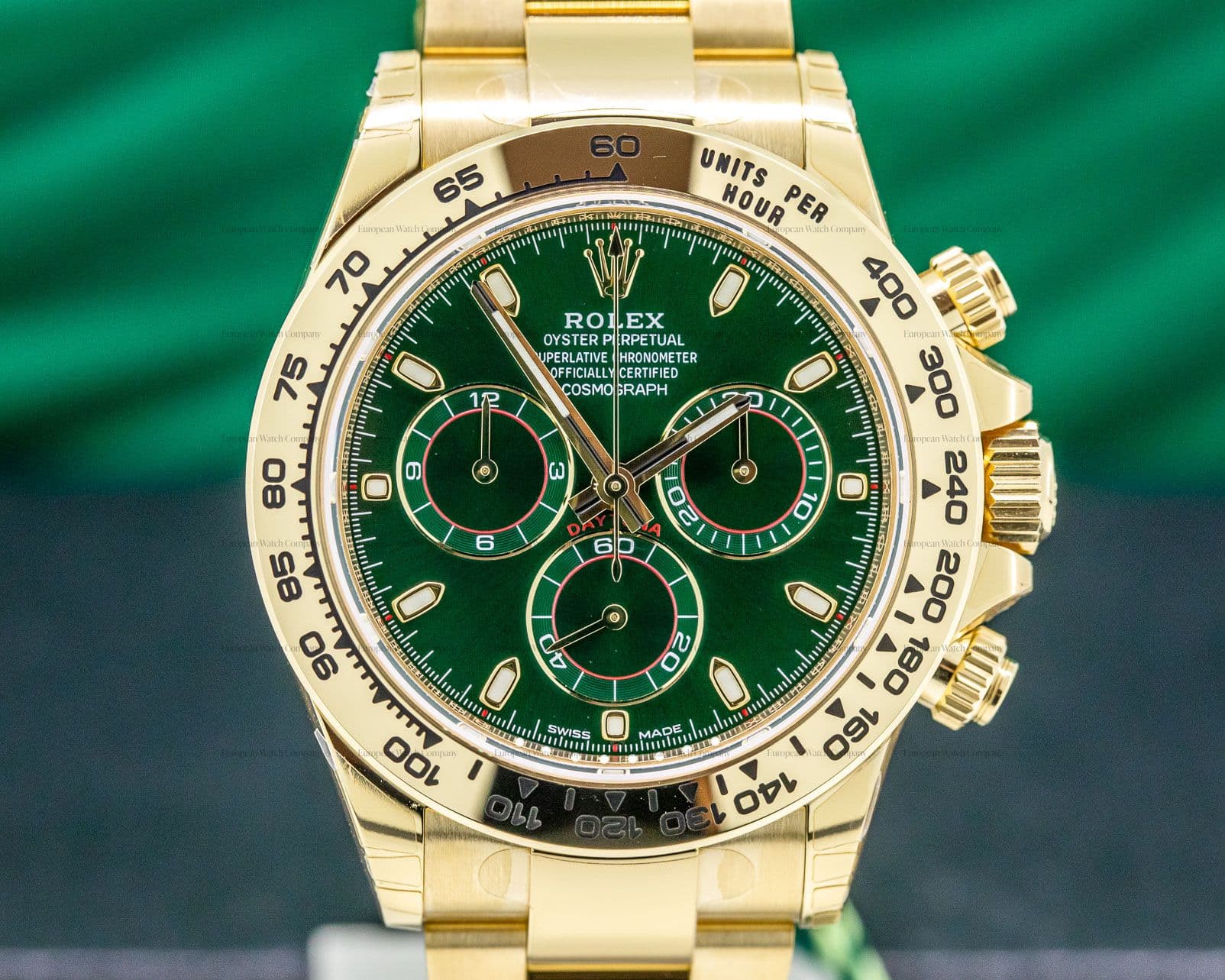 Rolex Daytona 18k Yellow Gold / Bracelet GREEN DIAL UNWORN & STICKERED