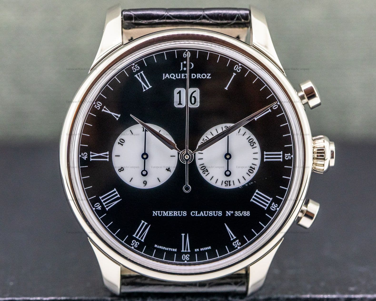 Jaquet Droz Chrono Grande Date
White Gold
Black Dial