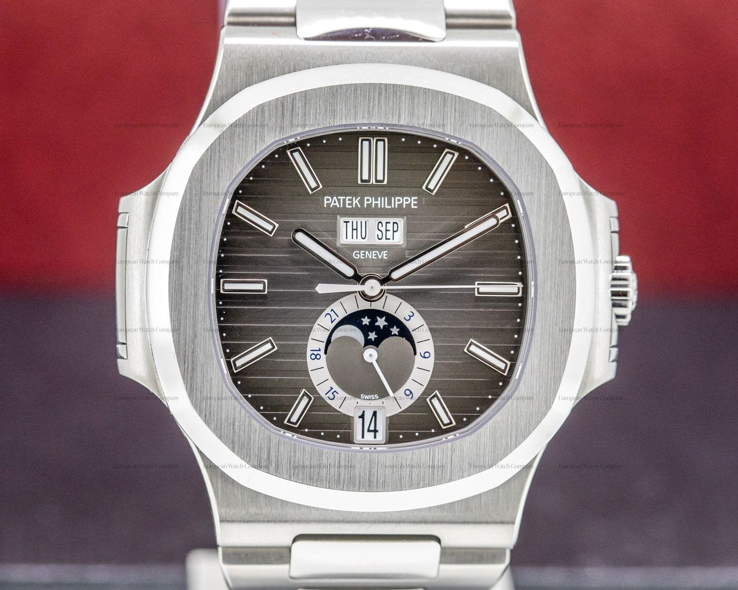 Patek Philippe Nautilus Annual Calendar Moon Grey Dial SS / SS UNWORN