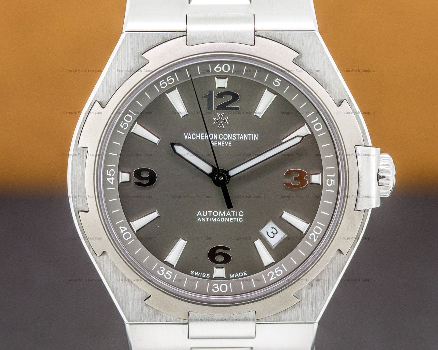Vacheron Constantin Overseas "Deep Stream" Automatic Grey Dial Titanium / SS BRACELET 
