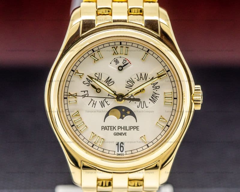 Patek Philippe Annual Calendar 18K Yellow Gold / Bracelet FULL SET SERVICED 