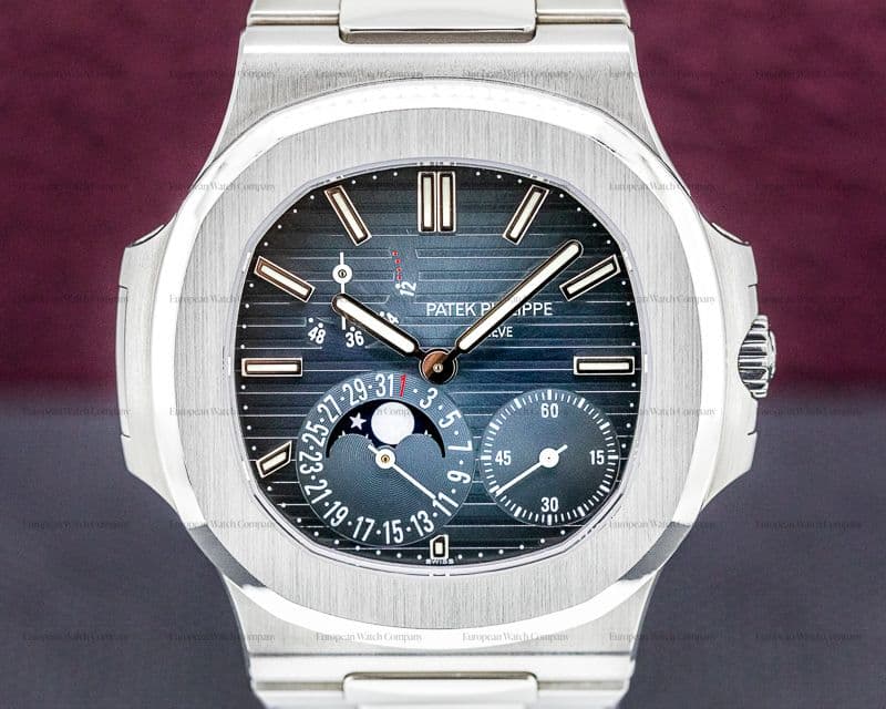Patek Philippe Jumbo Nautilus 5712 Moonphase Power Reserve SS ORIGINAL OWNER