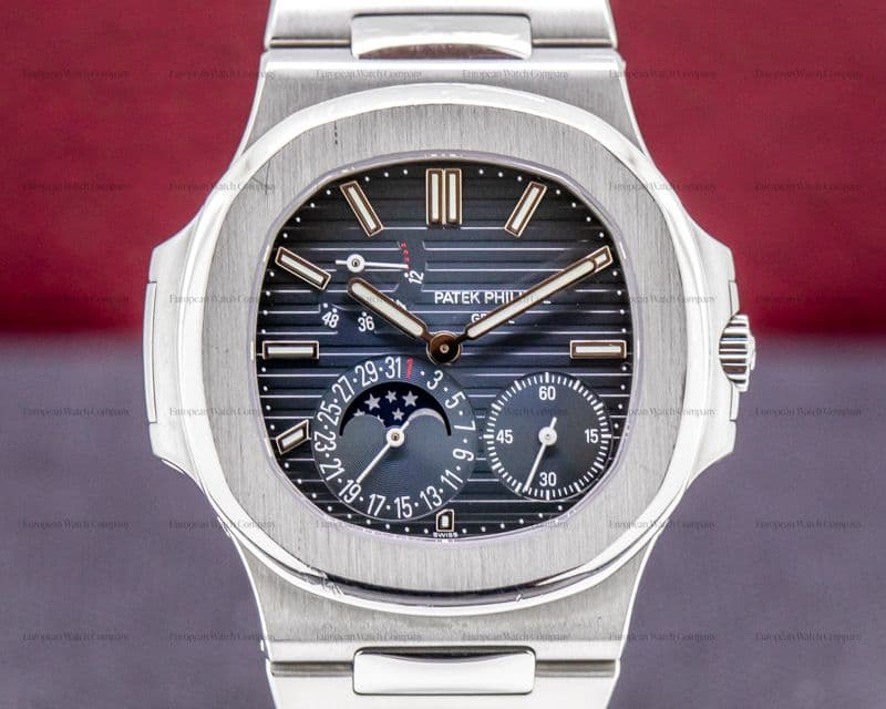Patek Philippe Nautilus 5712 Moonphase Power Reserve SS 