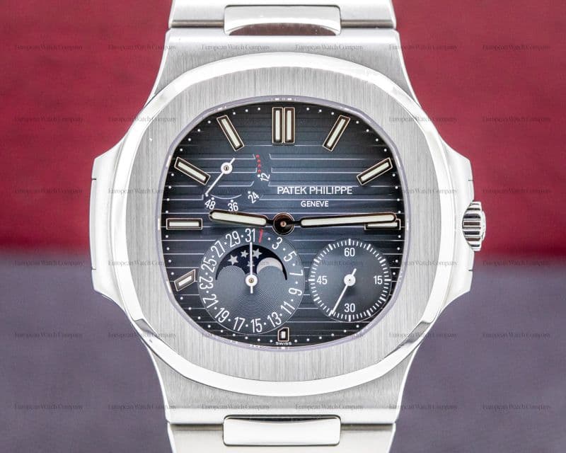 Patek Philippe Nautilus 5712 Moonphase Power Reserve SS 