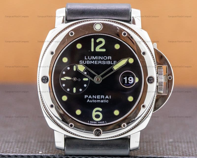 Panerai Luminor Submersible SS 