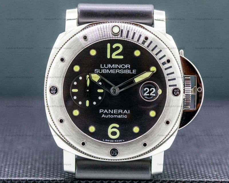 Panerai Luminor Submersible SS Black Dial 44MM