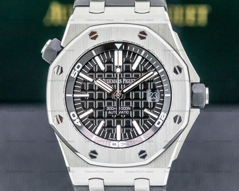 Audemars Piguet Royal Oak 15710ST Offshore Diver Black / Rubber 