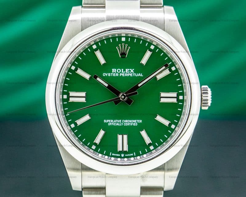 Rolex Oyster Perpetual 124300 41mm SS / Green Dial 2020 UNWORN