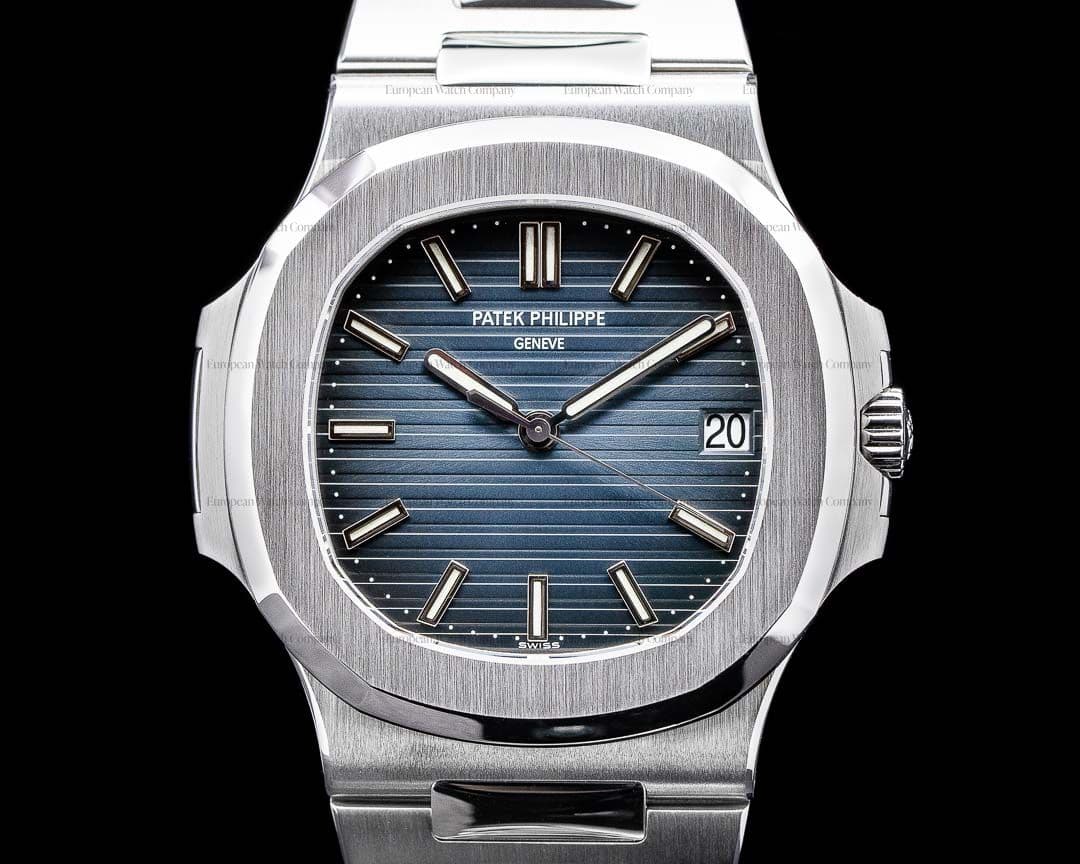 Patek Philippe Jumbo Nautilus 5711 Blue Dial SS FULL SET