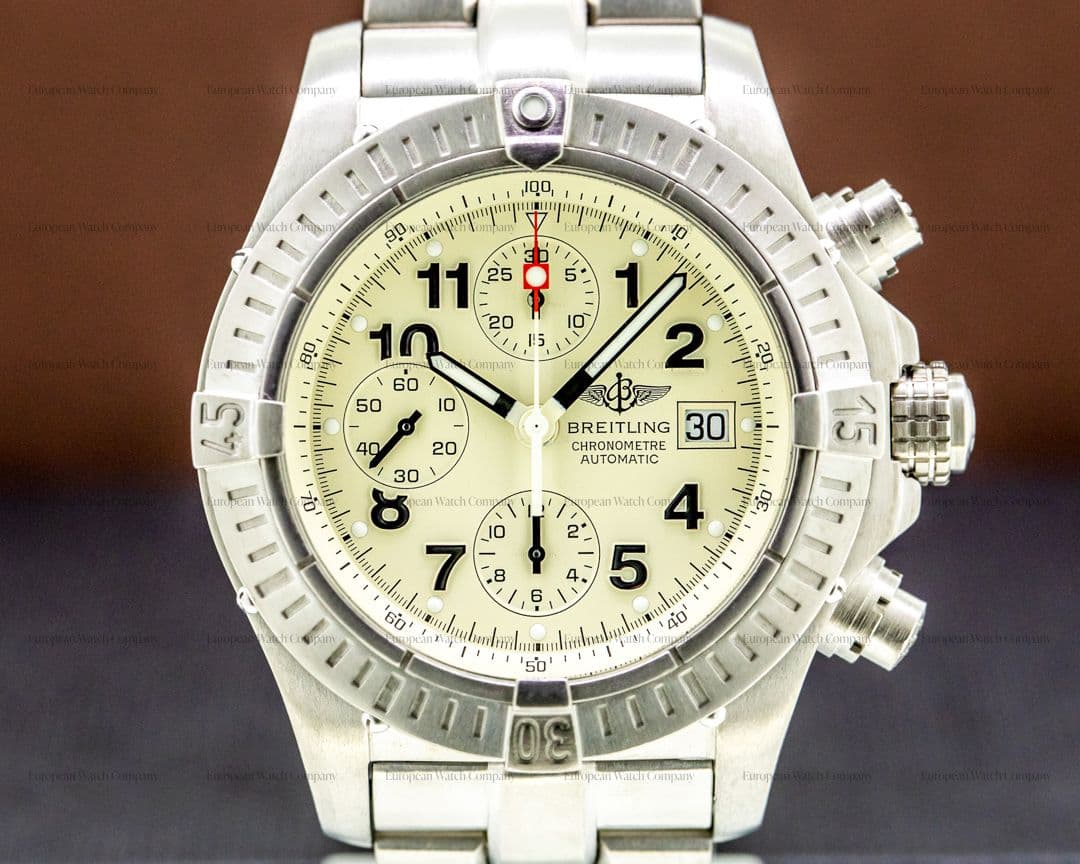 Breitling Aeromarine Chronograph Super Avenger Titanium 