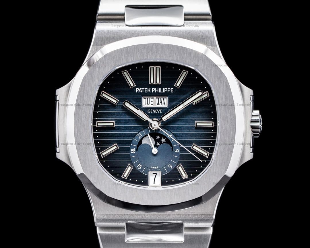 Patek Philippe Nautilus Annual Calendar 5726 Moon Blue Dial SS FULL SET