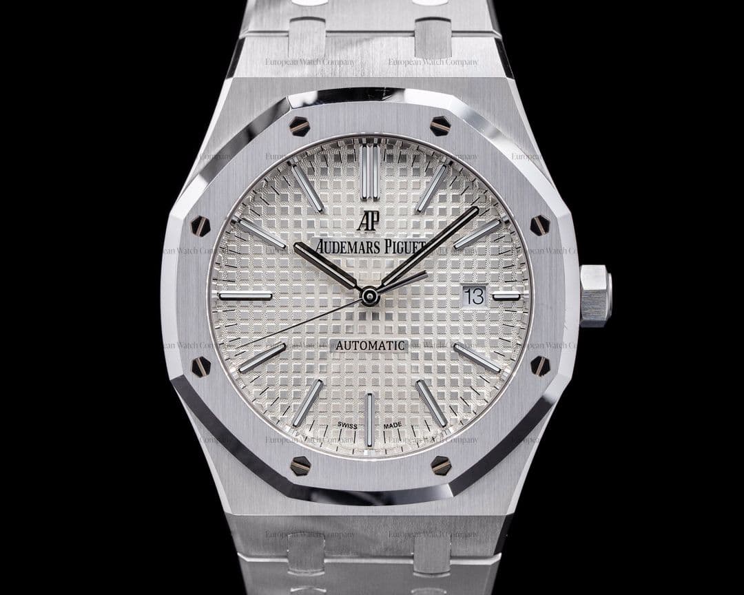 Audemars Piguet Royal Oak 15400ST White Dial SS DISCONTINUED