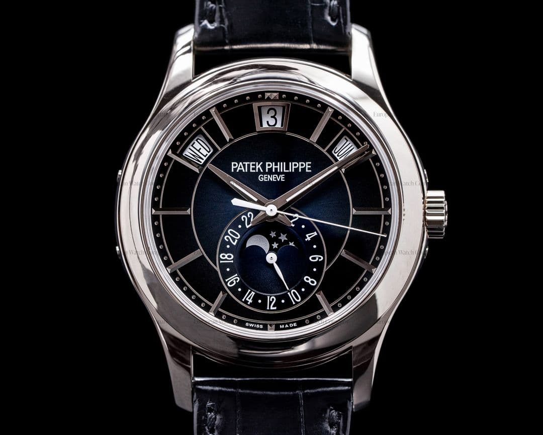 Patek Philippe Annual Calendar 5205G Blue Dial 18K White Gold 

