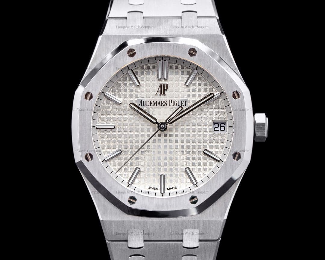 Audemars Piguet Royal Oak White Dial 15500ST 2021 UNWORN