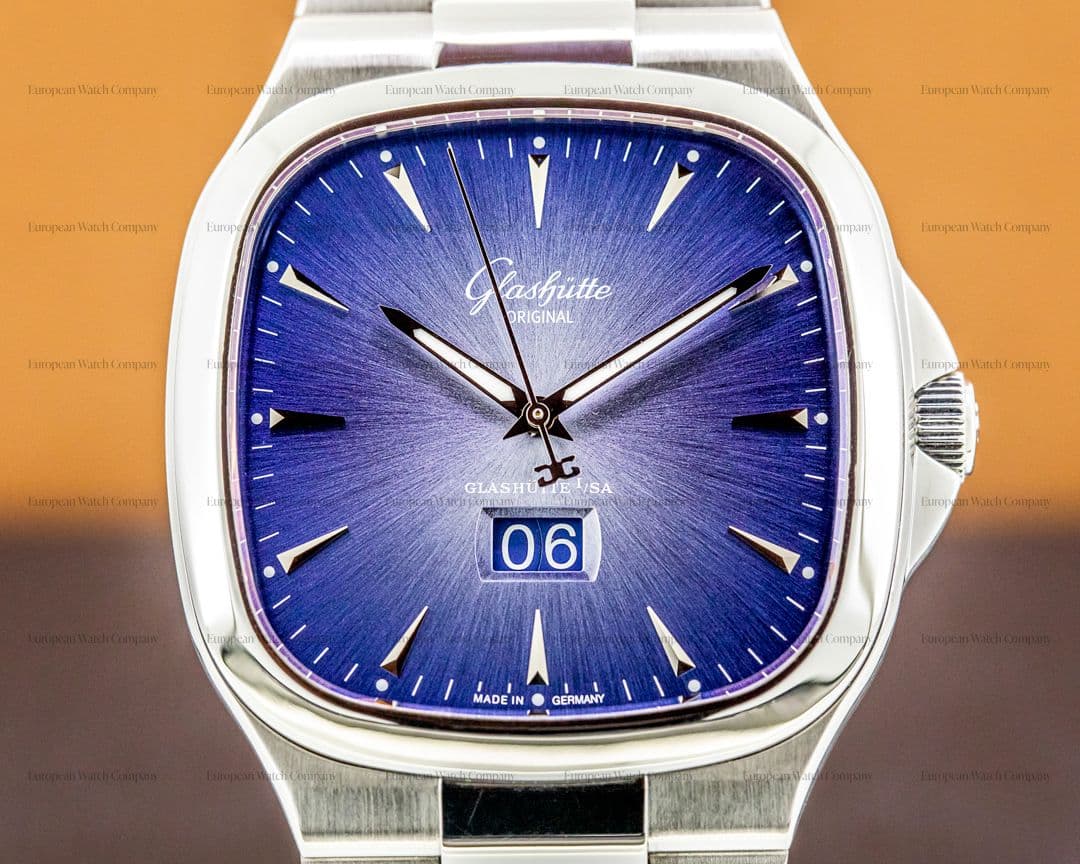 Glashutte Original Senator Seventies Panorama Date SS Blue