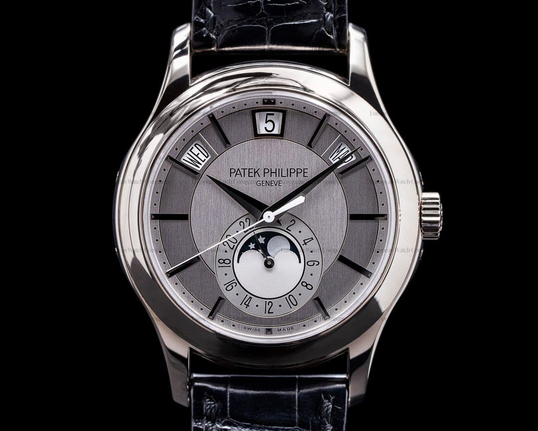 Patek Philippe Annual Calendar 5205G Silver Dial 18K White Gold + Deployment 

