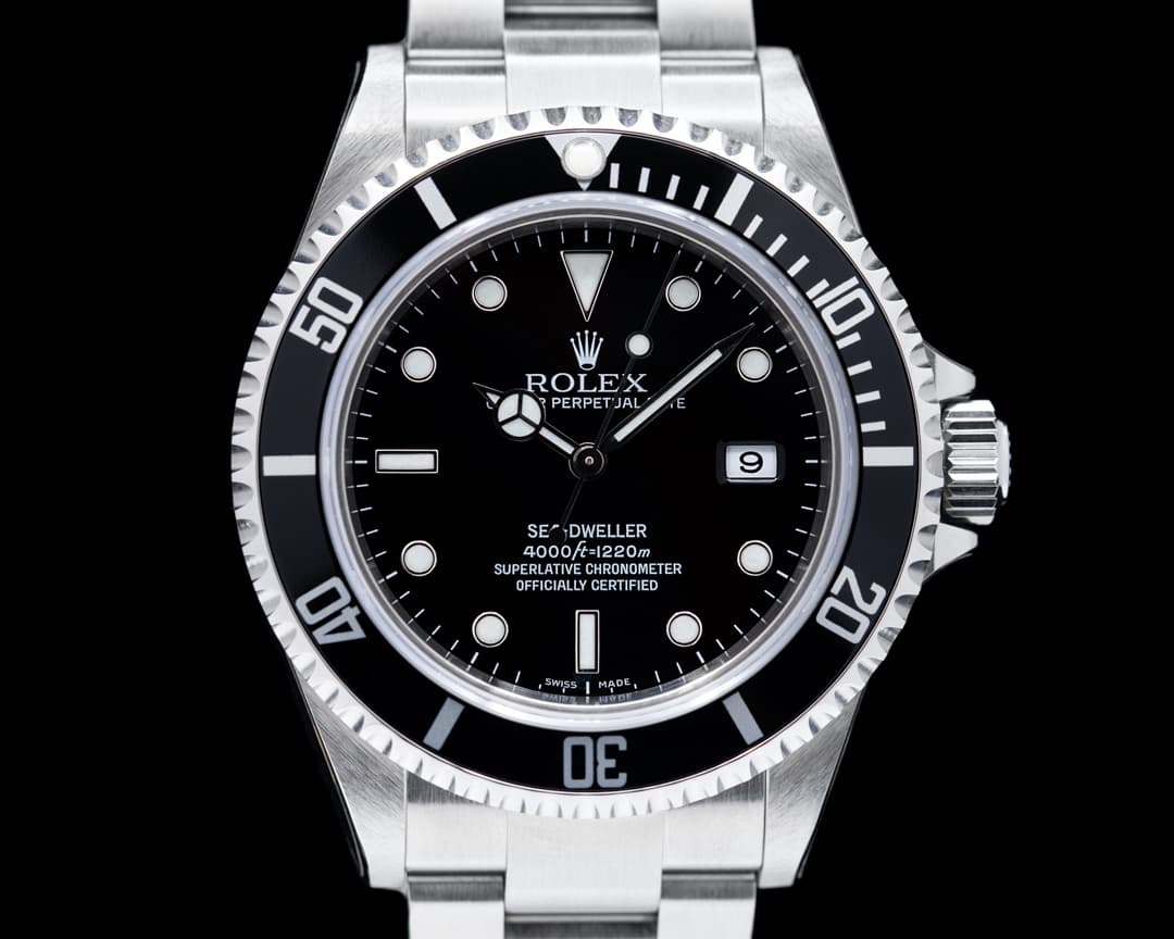 Rolex Sea Dweller 16600 V Series NEW OLD STOCK WOW
