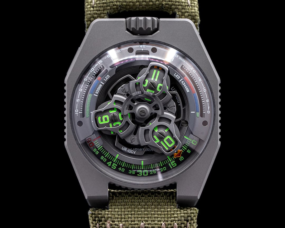 URWERK UR-100V P.02 LIMITED TO 20 PIECES for Collective UNWORN