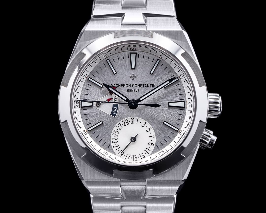 Vacheron Constantin Overseas Dual Time 7900V SS Silver Dial 