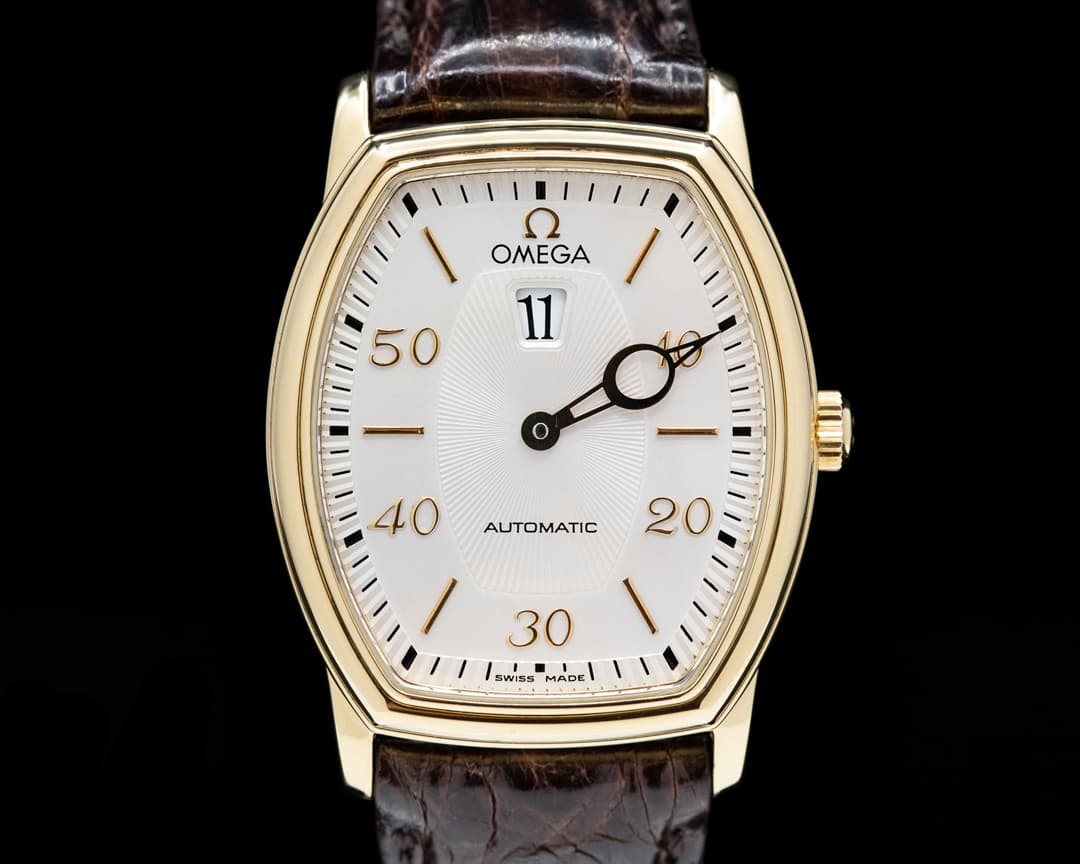 Omega Omega De Ville Prestige Jumping Hour Yellow Gold
