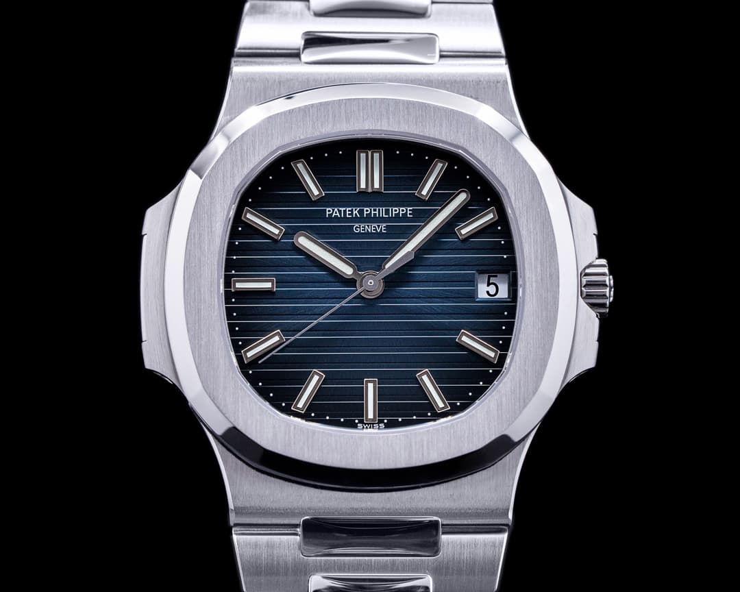 Patek Philippe Jumbo Nautilus 5711/1A Blue Dial SS FULL SET PP SERVICED