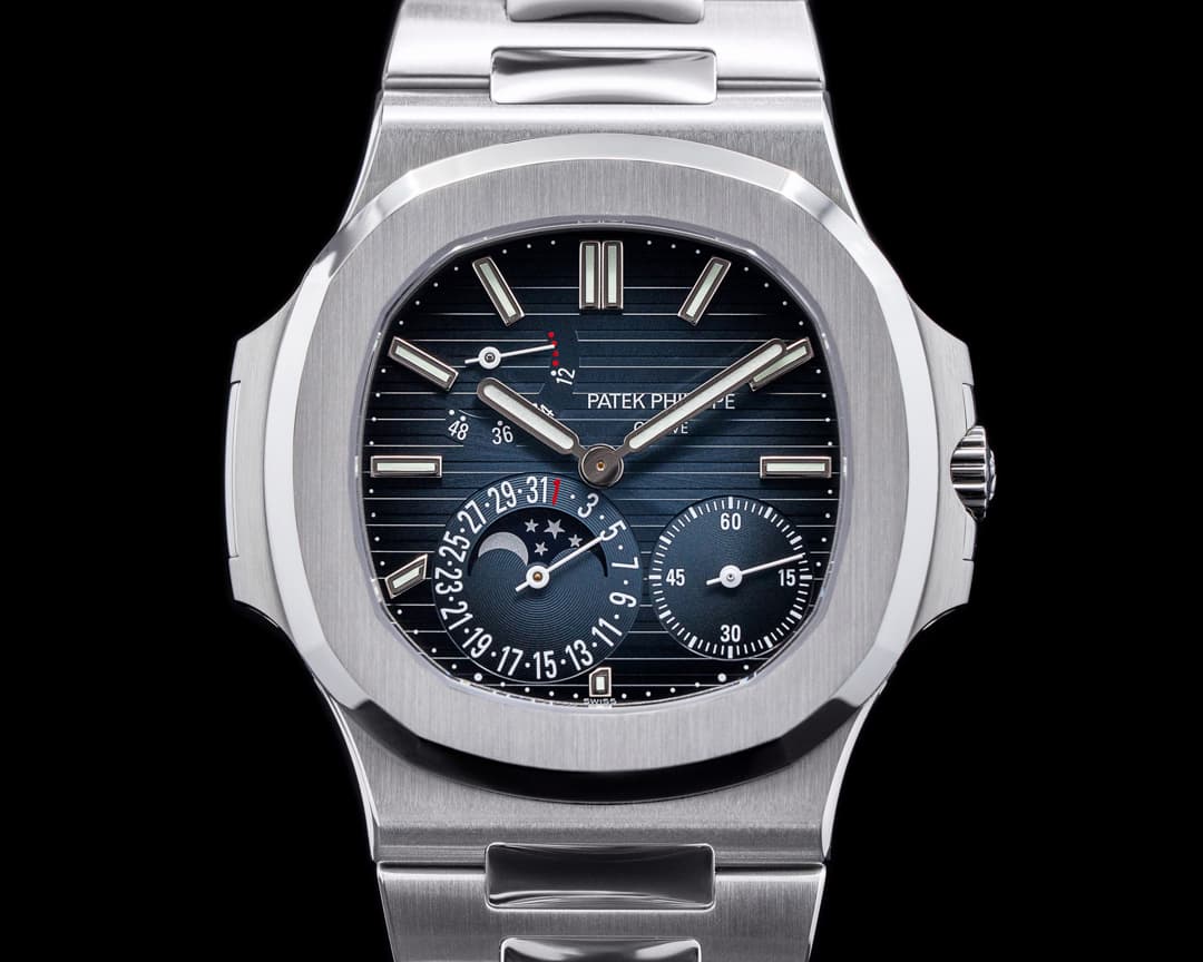 Patek Philippe Jumbo Nautilus 5712 Moonphase Power Reserve SS UNWORN