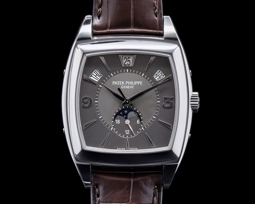 Patek Philippe Gondolo Calendario 5135G 18K White Gold Grey Dial 