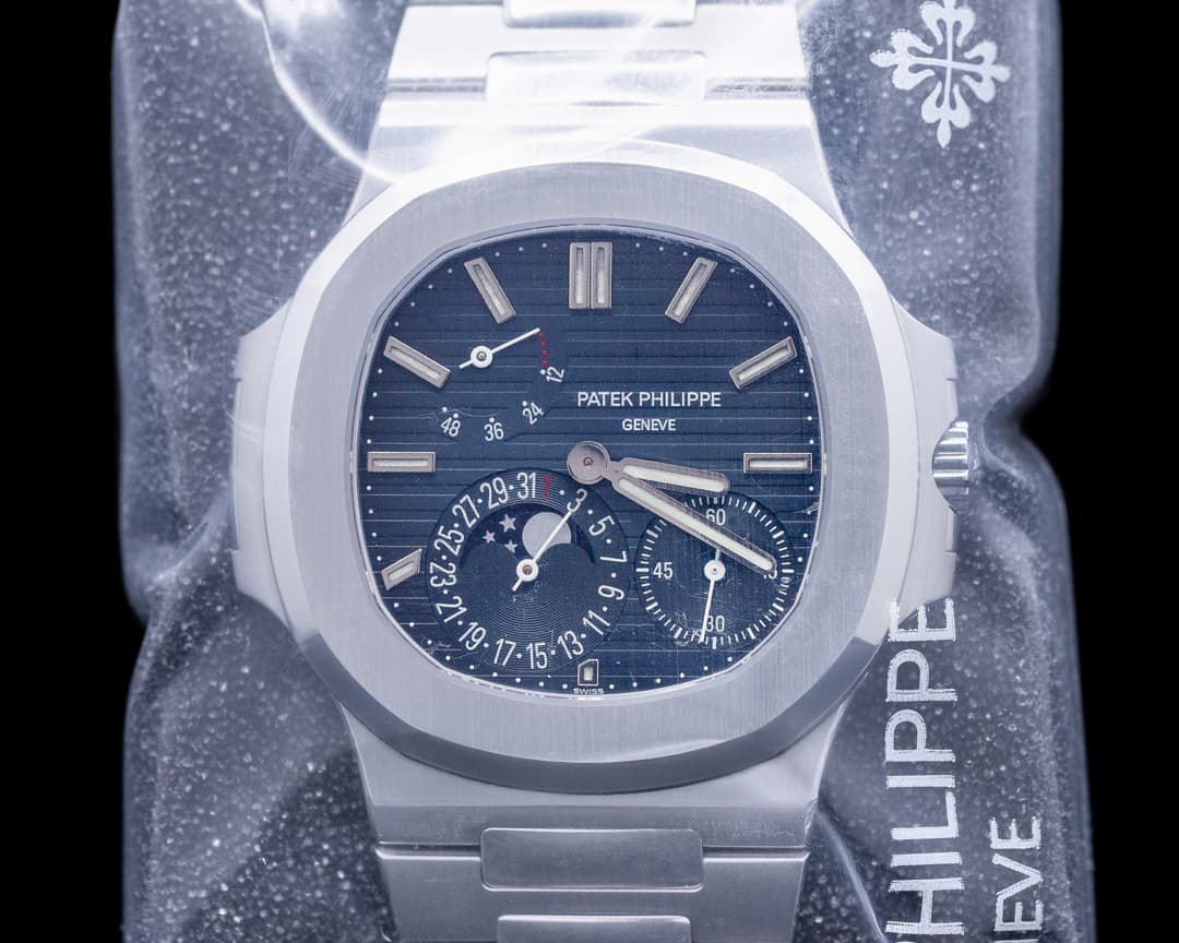 Patek Philippe Jumbo Nautilus 5712 Moonphase Power Reserve SS FACTORY SEALED! 