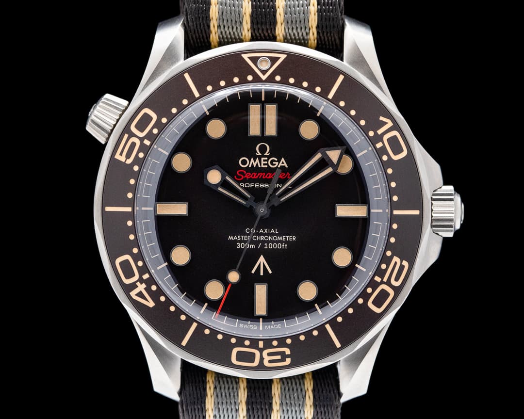 Omega Seamaster 300M 007 Co-Axial Master Chronometer Titanium 42MM 