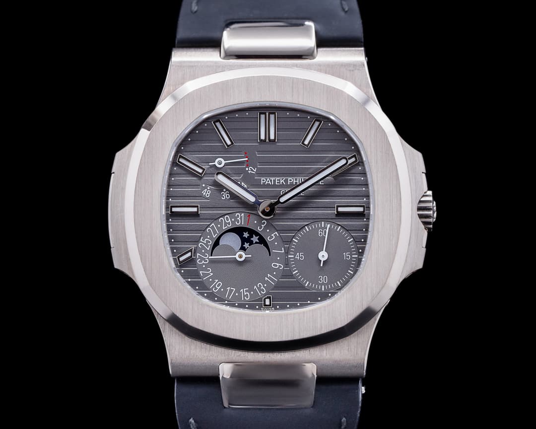 Patek Philippe Nautilus 5712G Power Reserve Moonphase 18K White Gold 2020