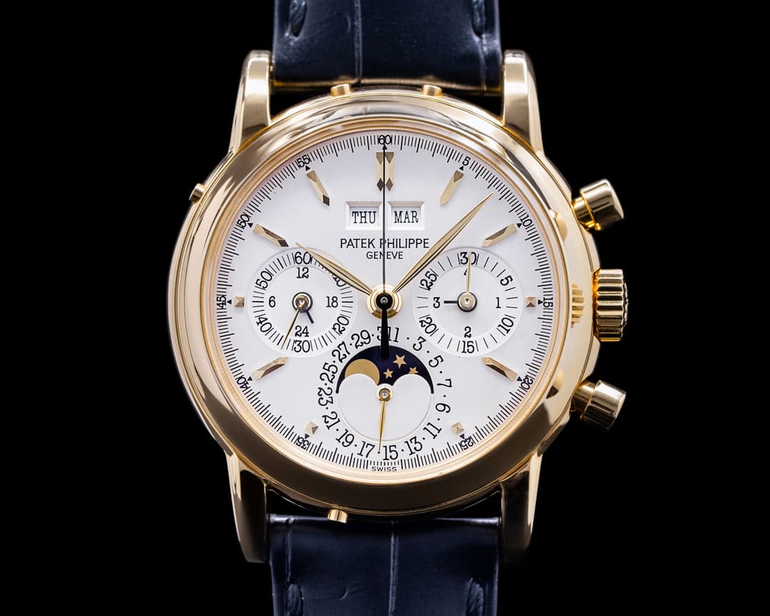 Patek Philippe Perpetual Calendar Chronograph 3970E 18k Yellow Gold 